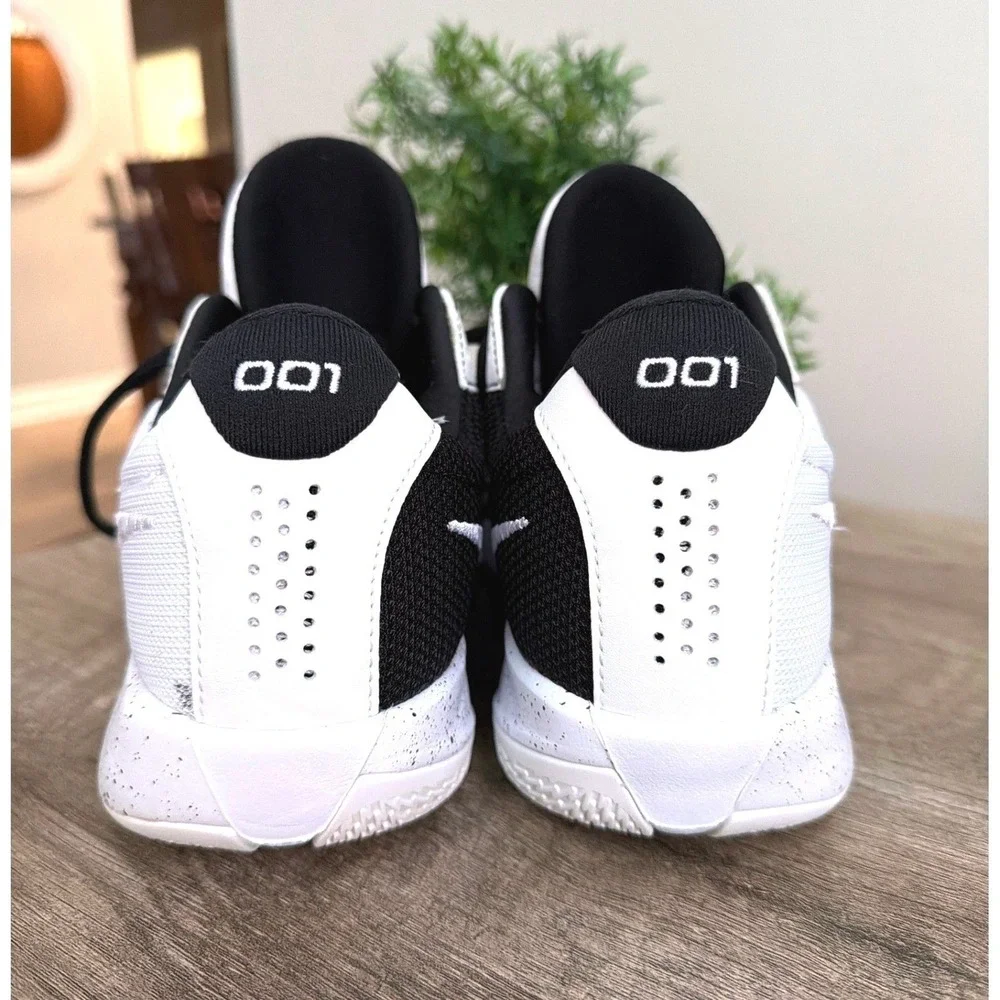 Nike Air Zoom GT‎ Cut Academy Basketball Shoes White Black Mens 7.5 Sneakers